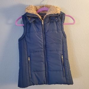 LIKE NEW Puffer Vest